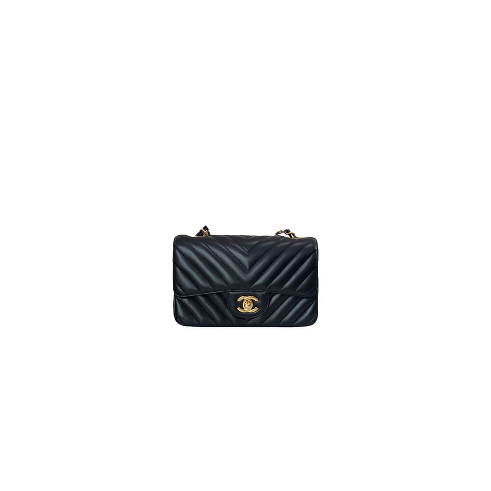 Black Chanel Mini Flap Bag (Best
 grade)