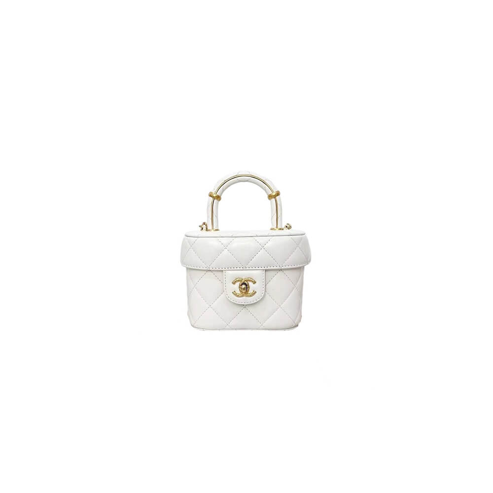 Chanel 23S handle cosmetic bag (Best
 grade)