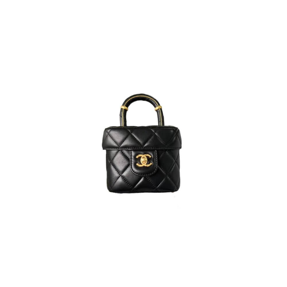 Chanel 23S handle cosmetic bag (Best
 grade)