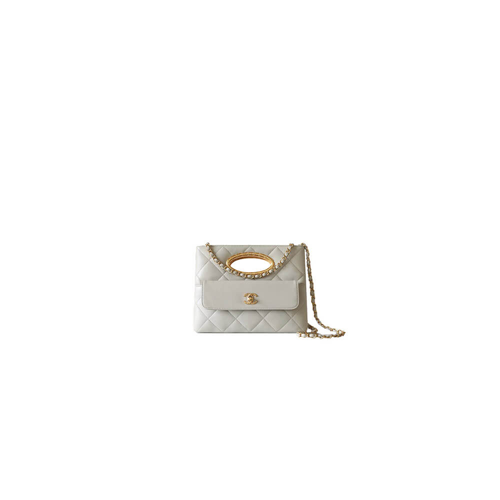 White Chanel Clutch (Best
 grade)