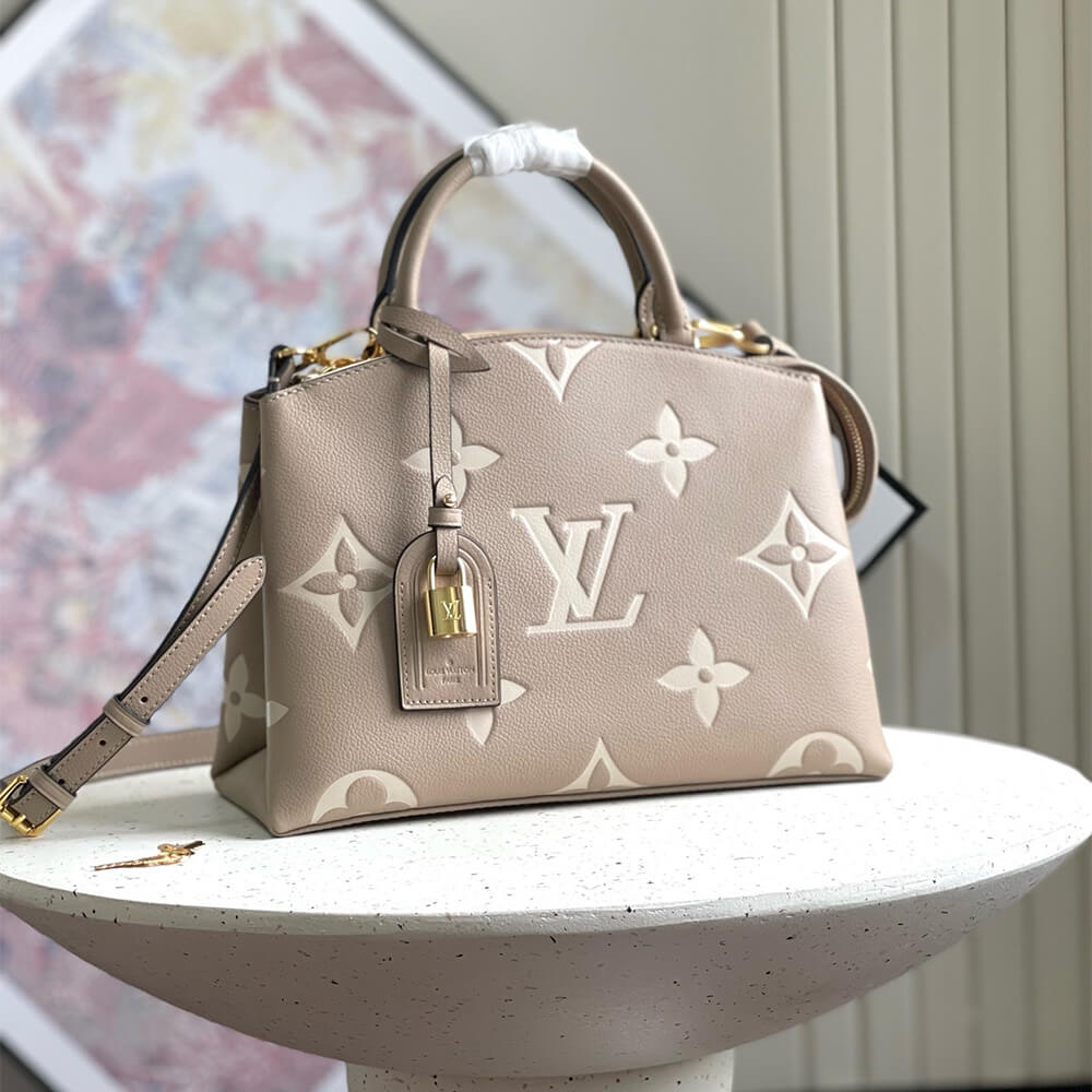 LV Petit Palais - Image 2