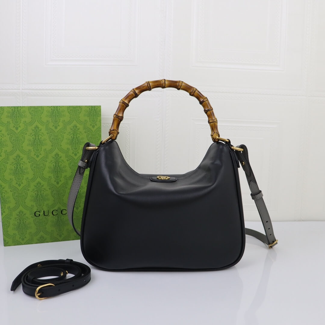 Gucci Diana Medium Shoulder Bag - Image 2