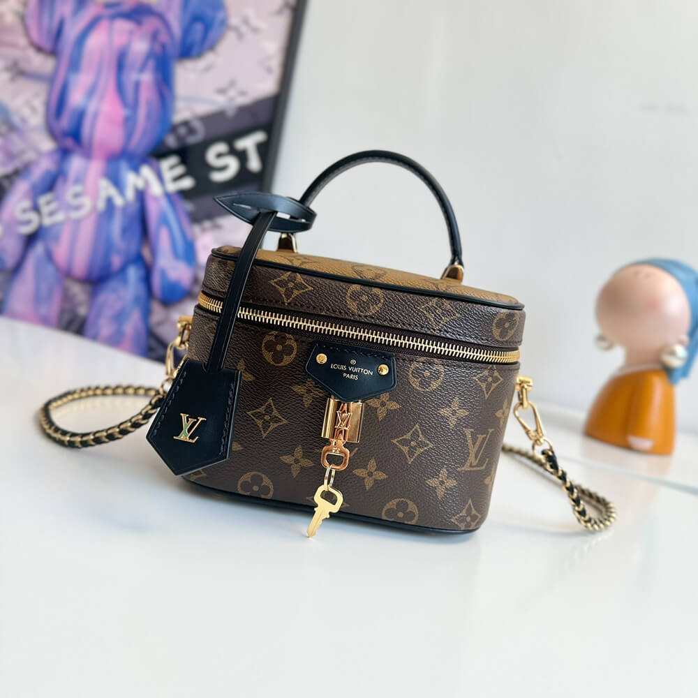 Monogram LV Vanity PM - Image 2