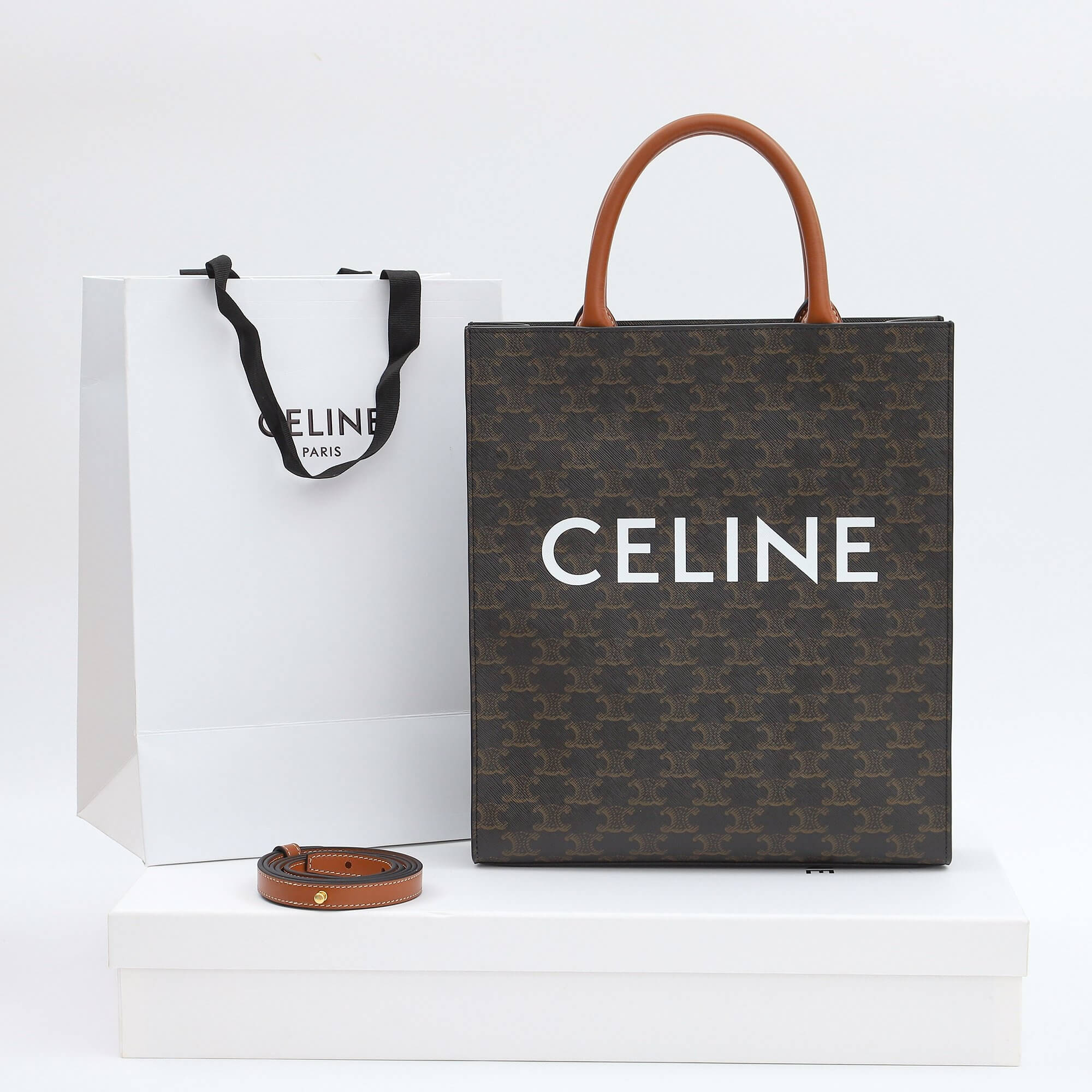 Tan CELINE Vertical Cabas bag in calfskin with logo print and Celine print - Image 2