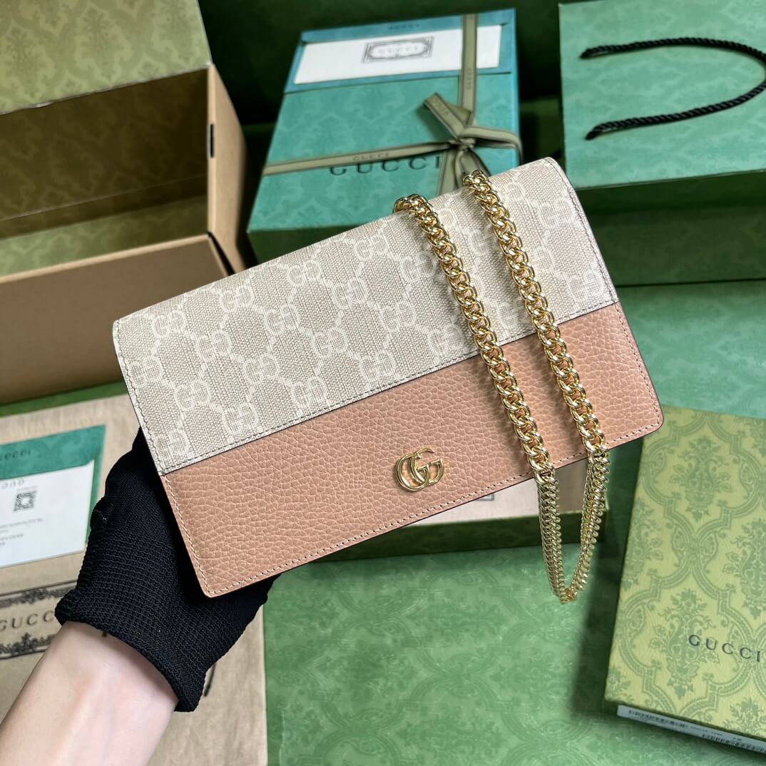 GG Marmont two-tone mini chain bag - Image 2