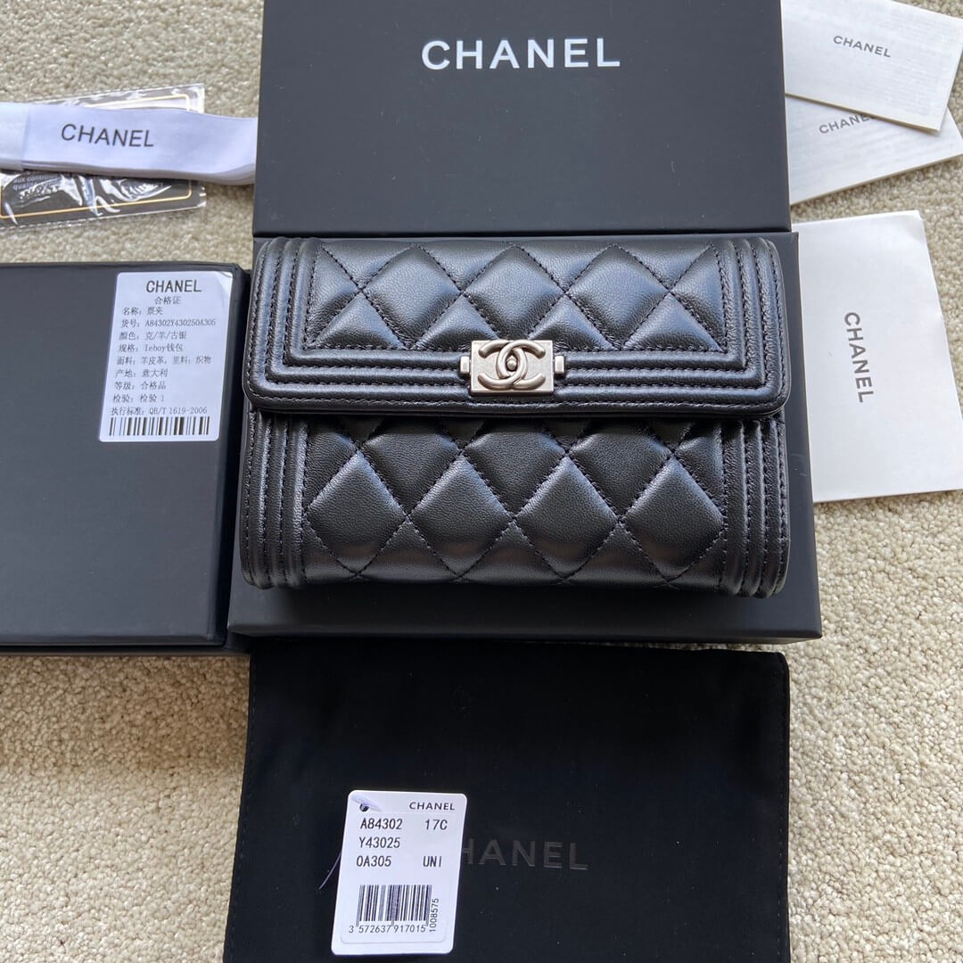 Black Chanel boy long wallet - Image 2
