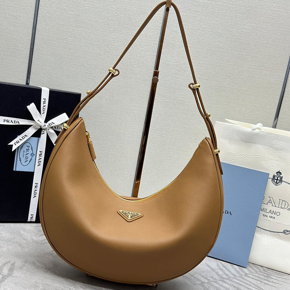 Prada Large leather shoulder bag - Image 2