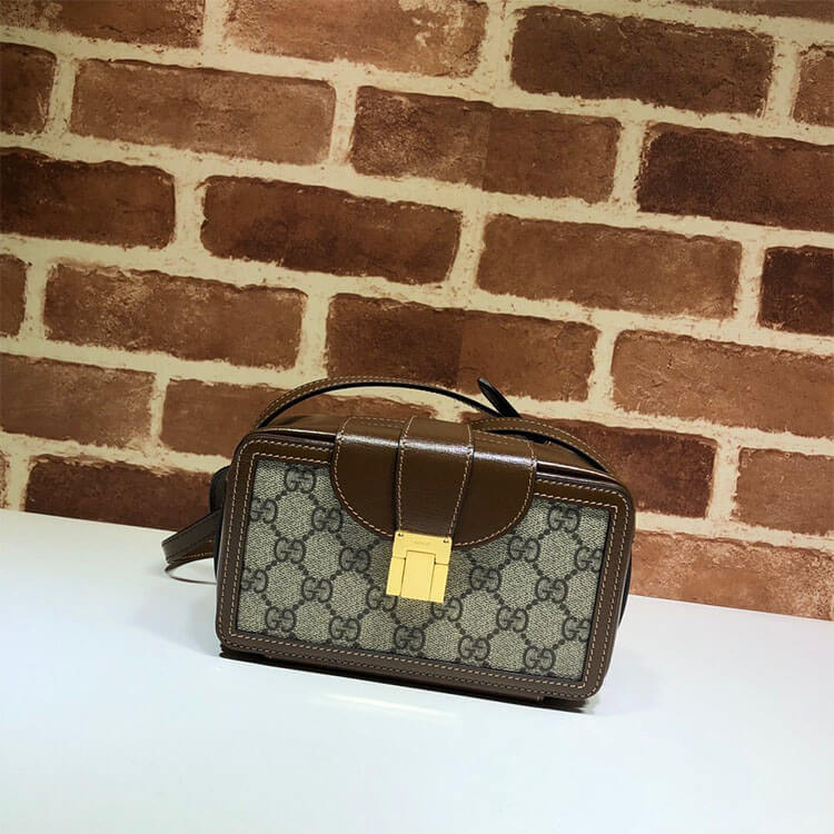 Gucci GG Mini Bag With Clasp Closure - Image 2