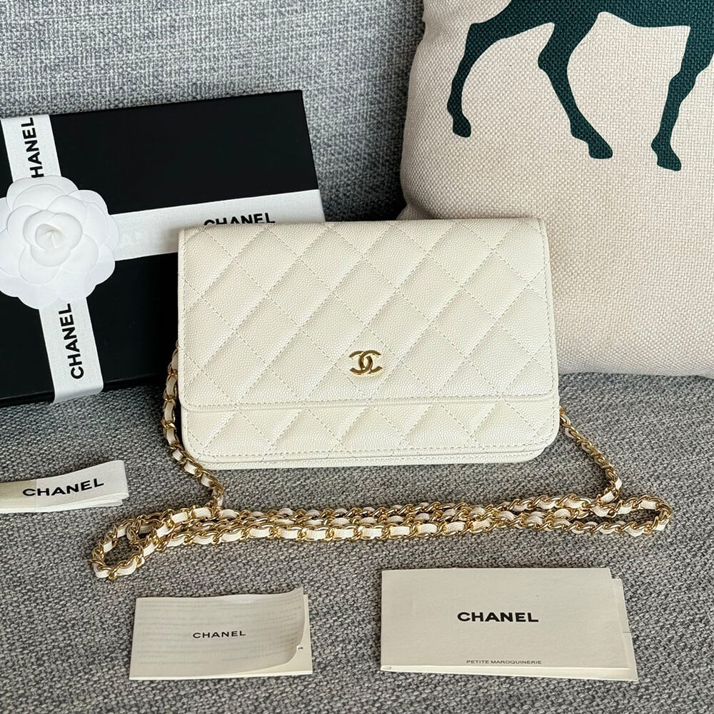 White Chanel classic chain wallet - Image 2