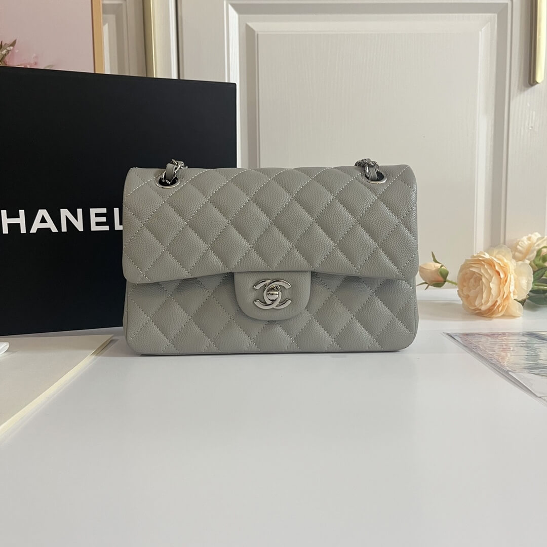 CHANEL SMALL CLASSIC HANDBAG - Image 2