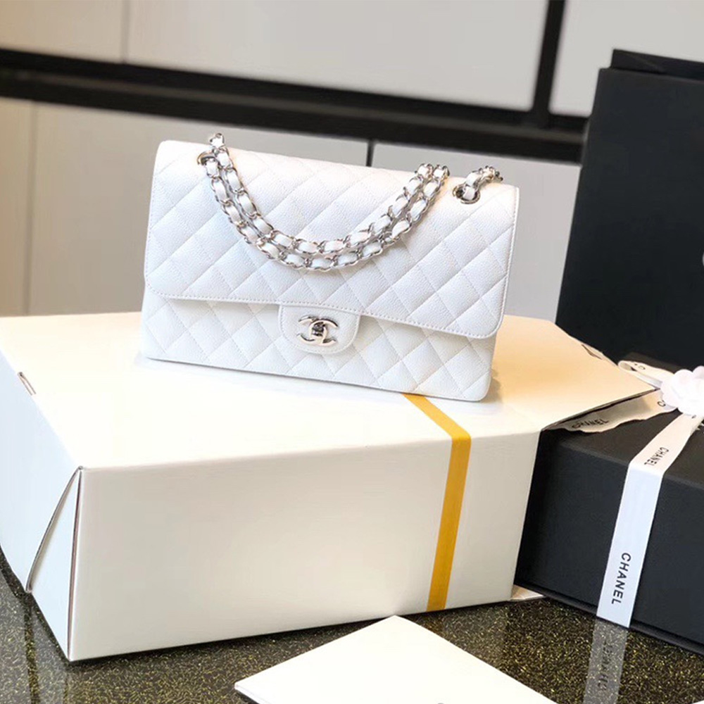 CHANEL Classic Flap Handbag - Image 2