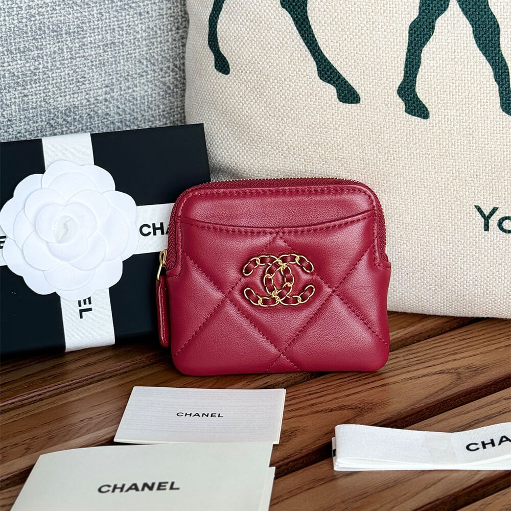 CHANEL 19 Zipped Coin Purse - Image 2