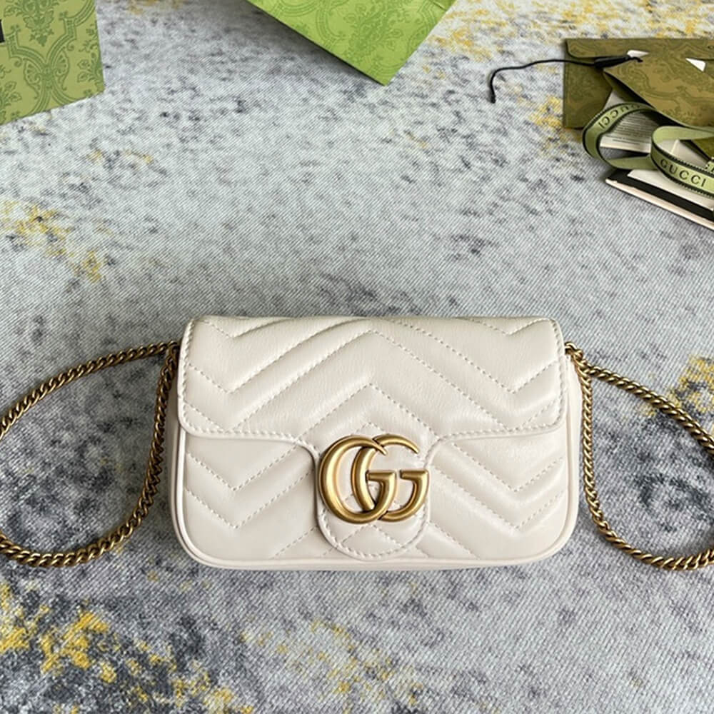 GG Marmont matelasse leather super mini bag - Image 2