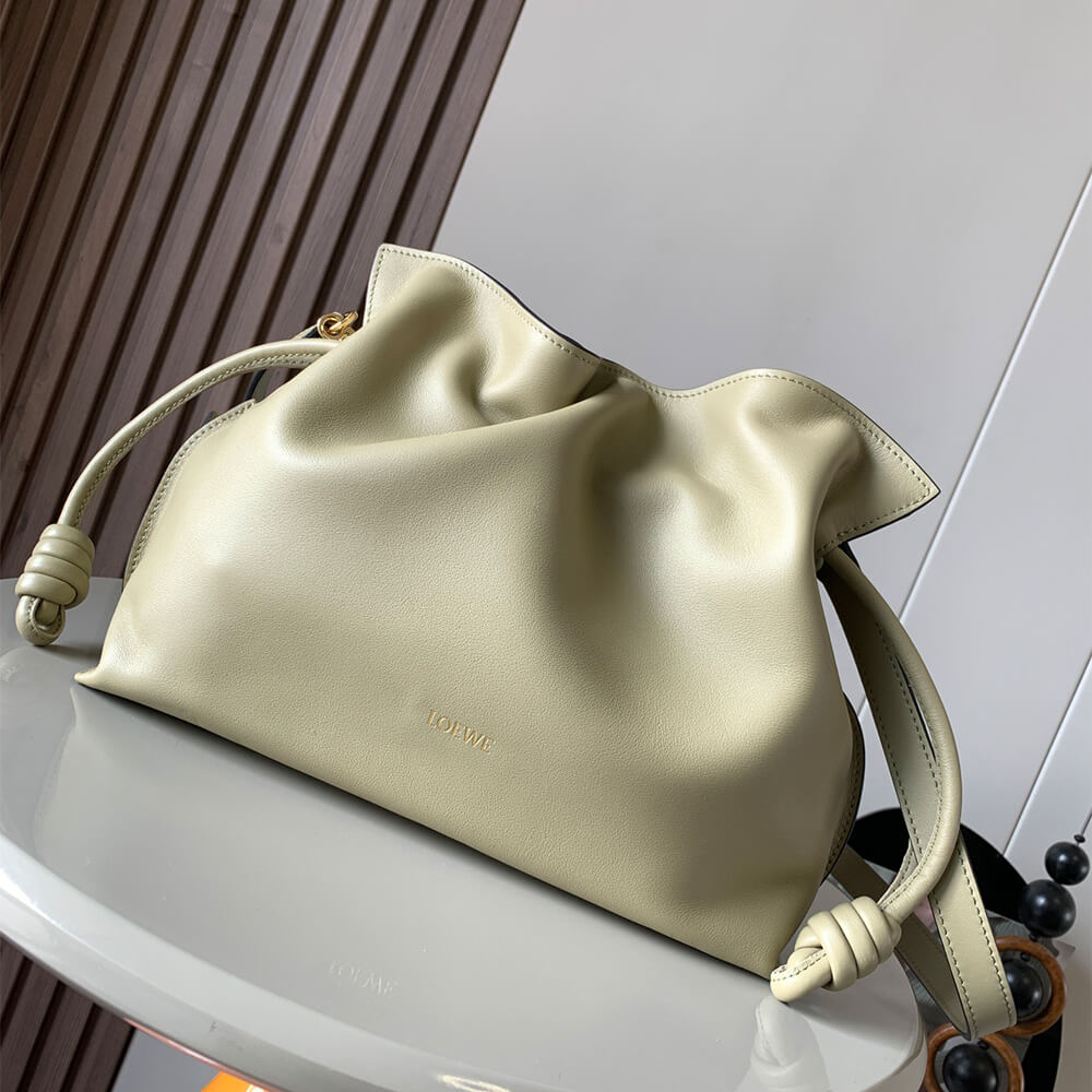 Clay Green LOEWE Medium Flamenco clutch in nappa calfskin (Best
GRADE) - Image 2