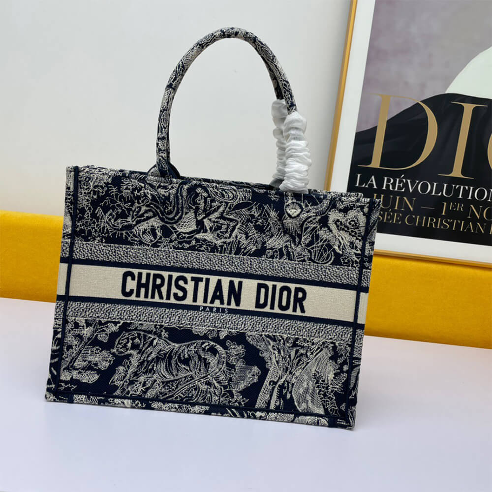 SMALL DIORAMOUR DIOR BOOK TOTE - Image 2