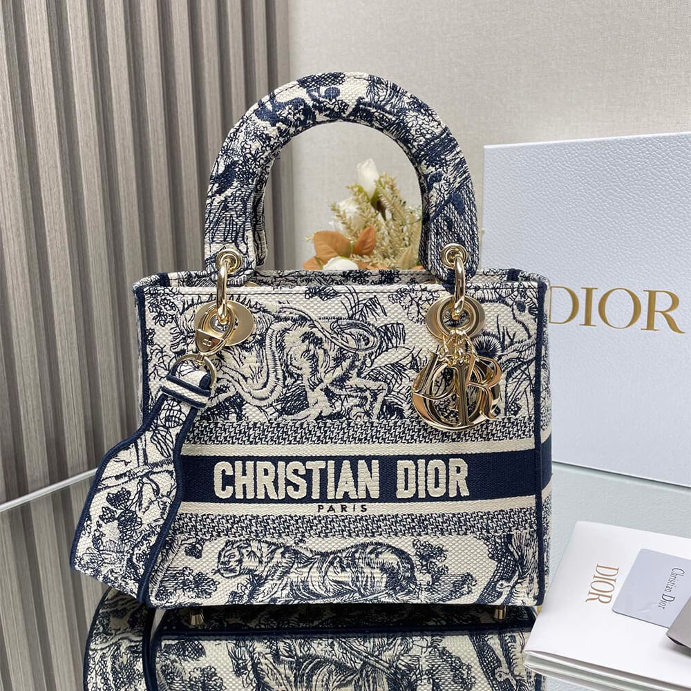 Dior Medium Lady D-Lite Bag - Image 2