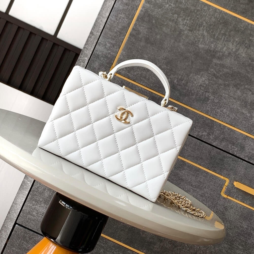 White CHANEL small Box Pack (Best
 grade) - Image 2