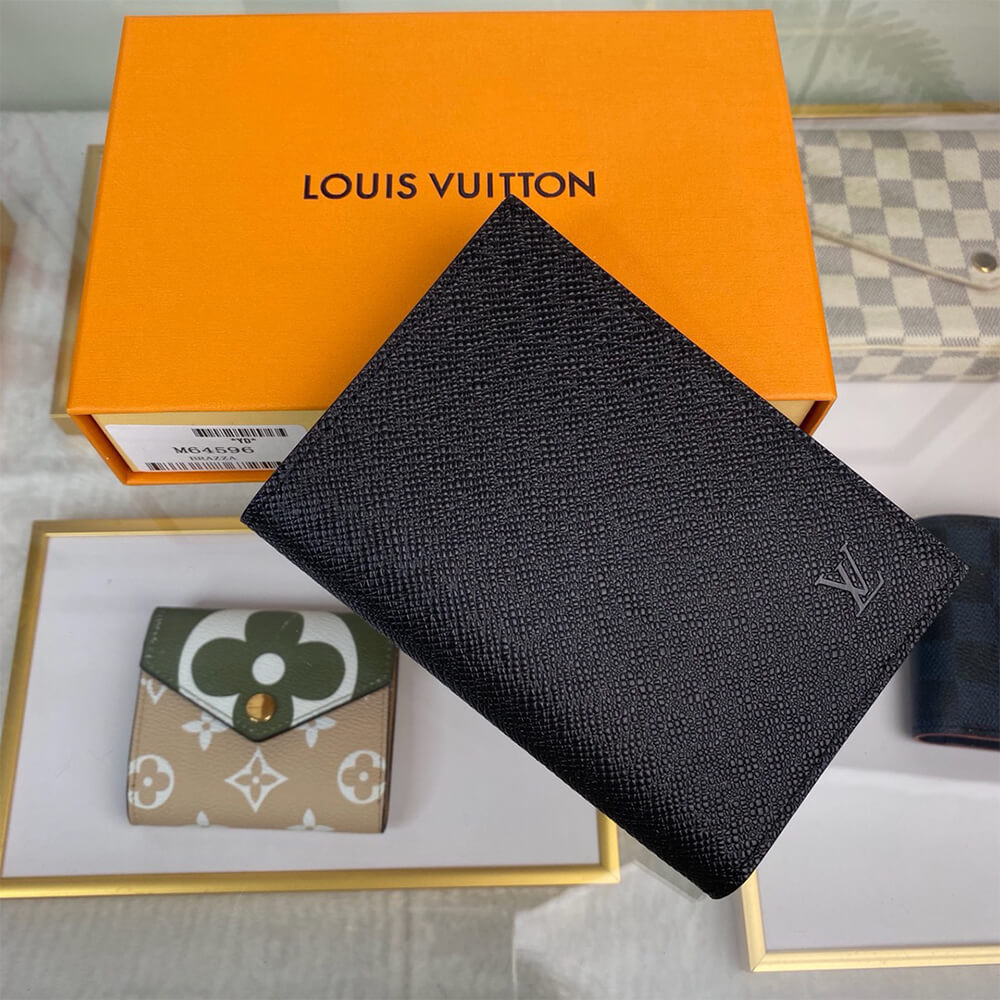 LV PASSPORT COVER - Image 2