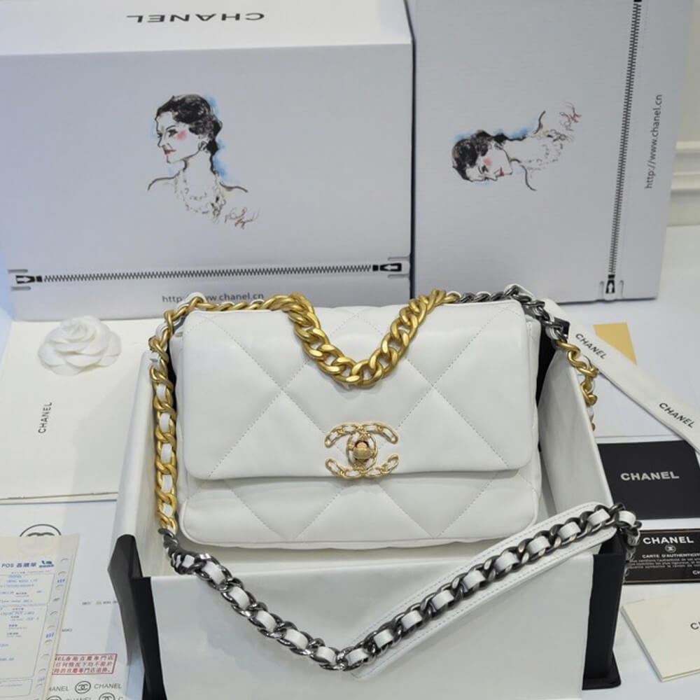 CHANEL 19 HANDBAG - Image 2