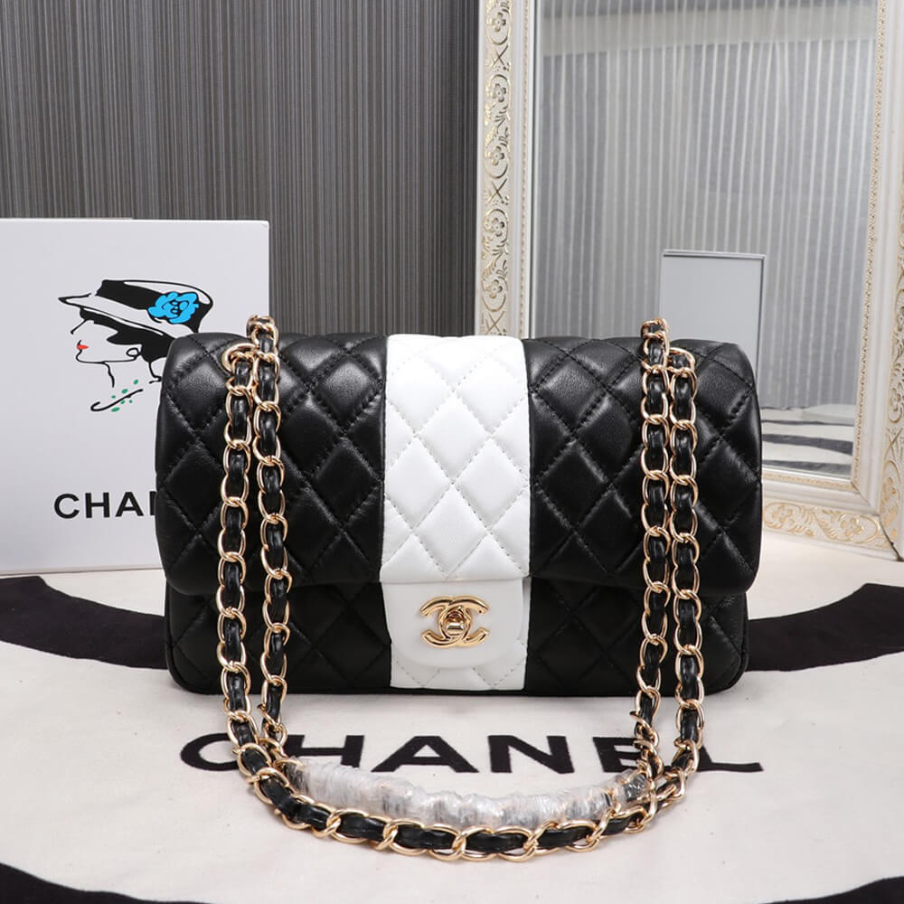 CHANEL CLASSIC HANDBAG - Image 2