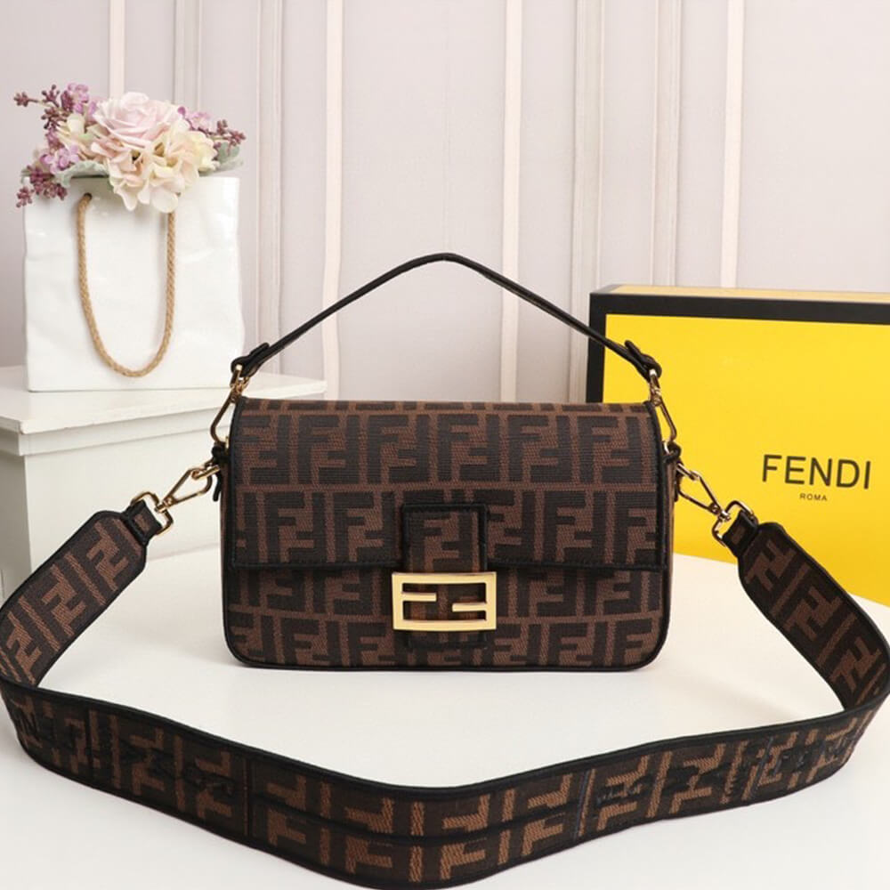 Fendi Baguette - Image 2