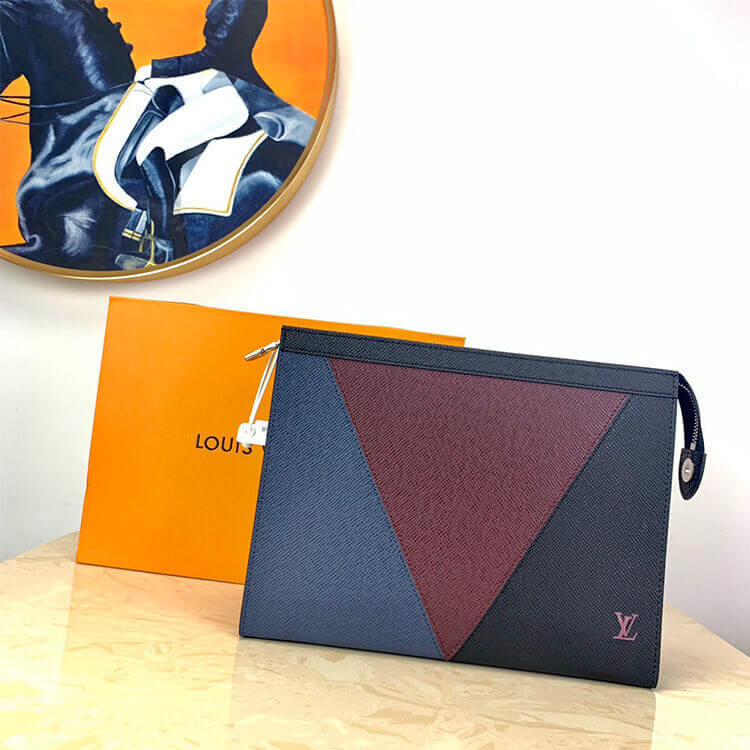 LV Pochette Voyage MM - Image 2