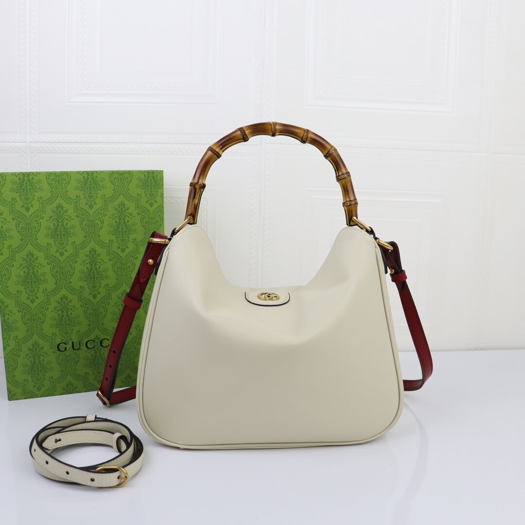 Gucci Diana Medium Shoulder Bag - Image 2