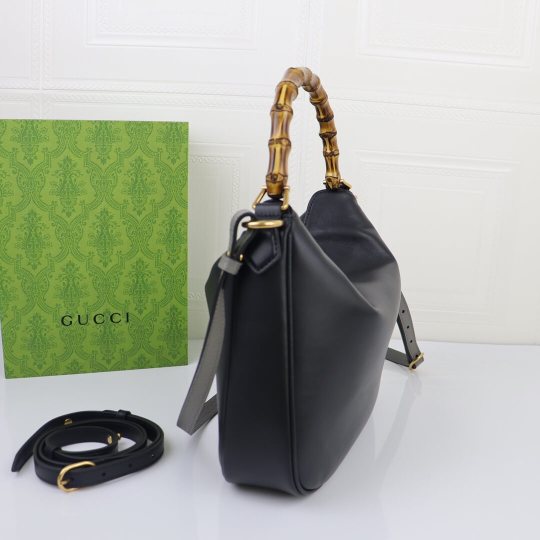 Gucci Diana Medium Shoulder Bag - Image 3