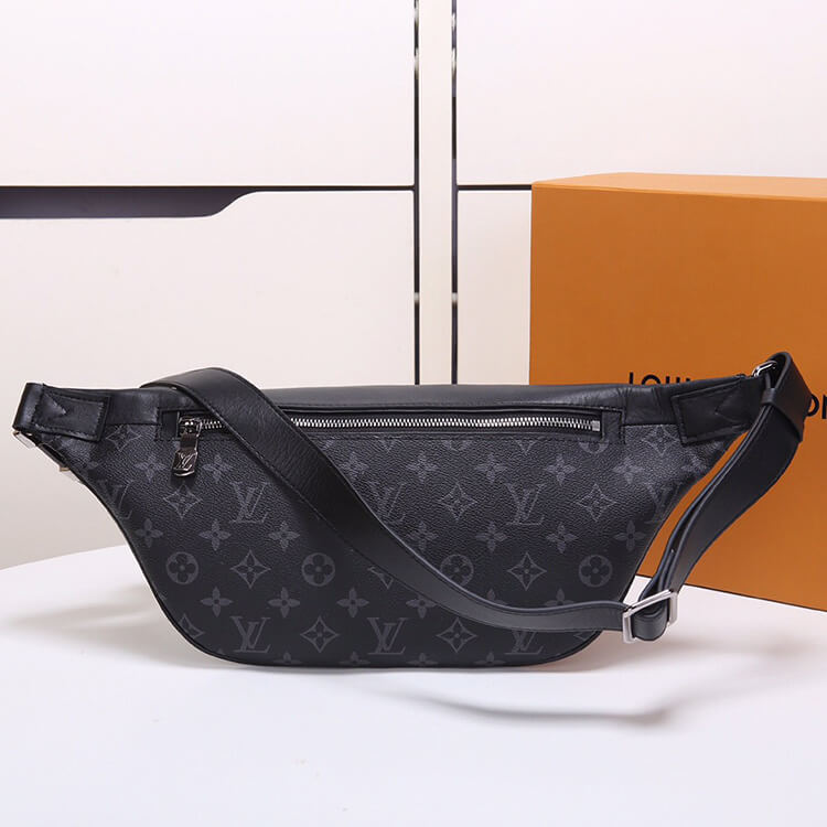 LV Discovery Bumbag - Image 3