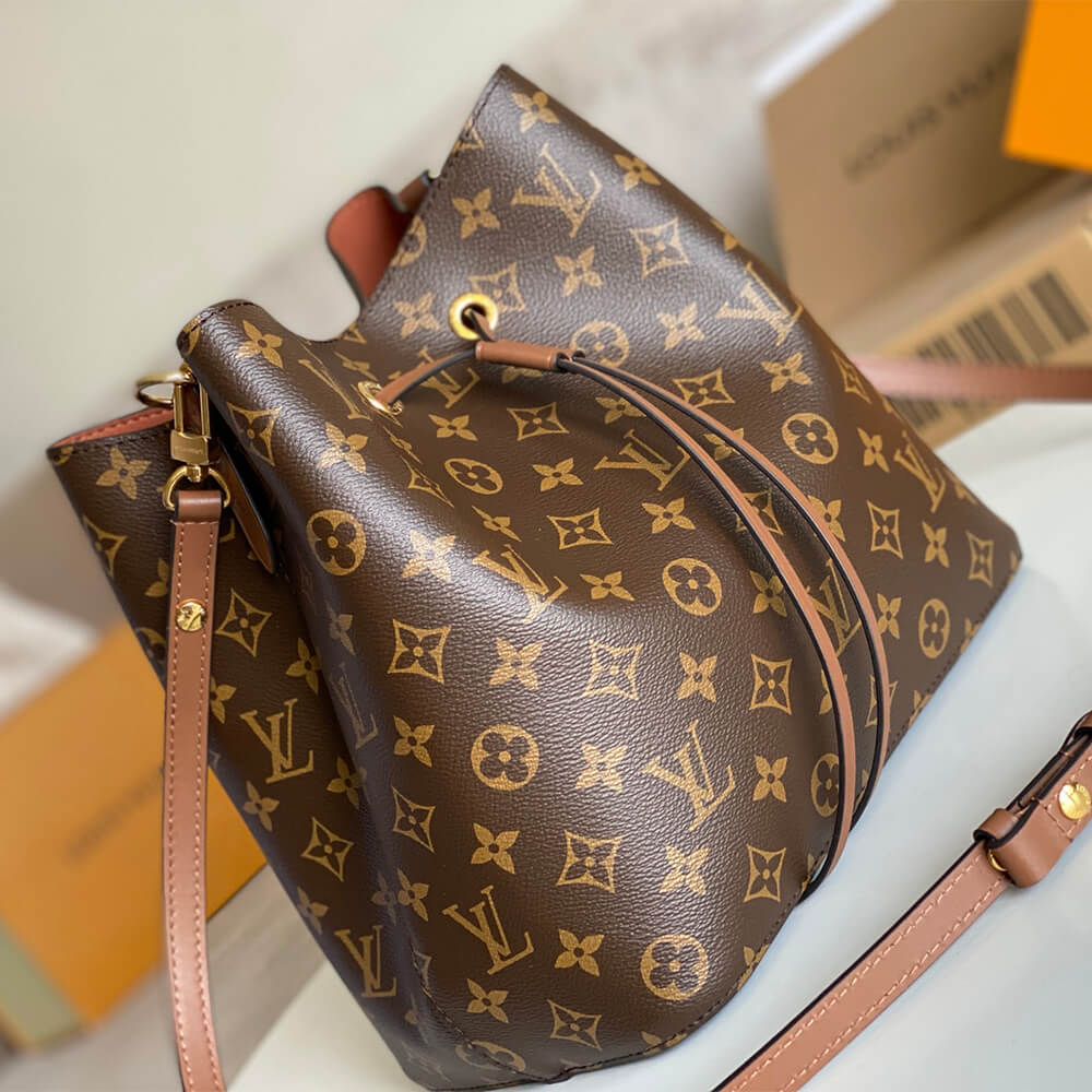 LV NeoNoe MM - Image 3