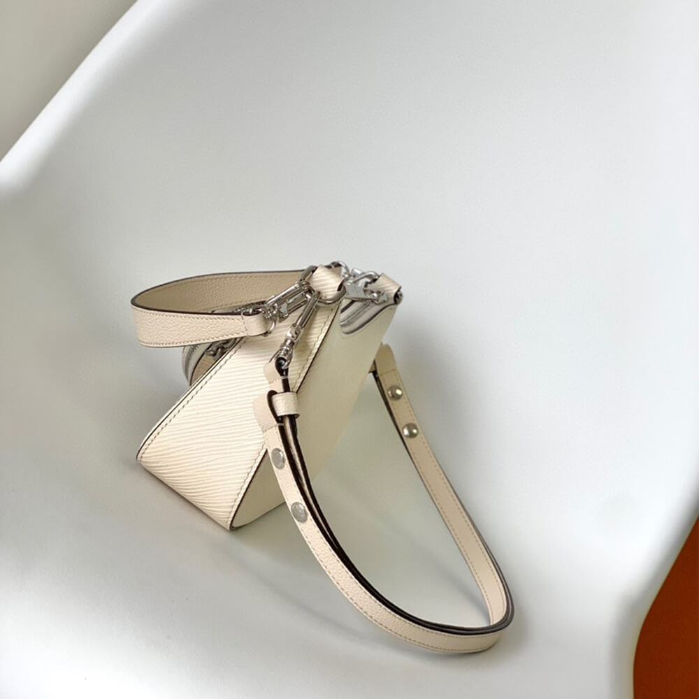 LV arellini - Image 3