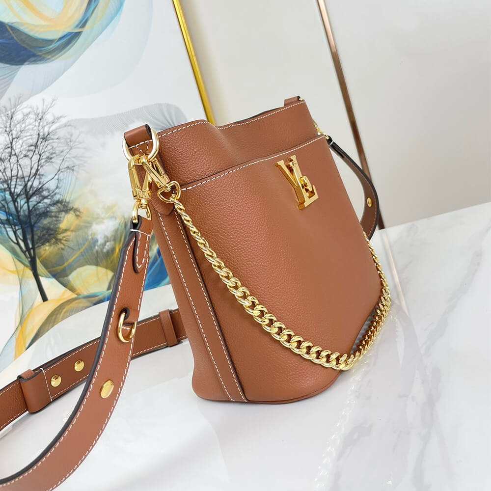 LV Lock and Walk - Image 3