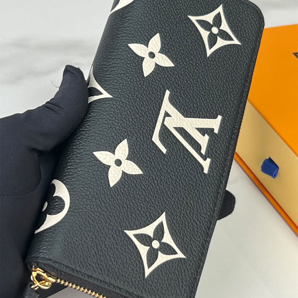 LV Cl?mence Wallet - Image 3