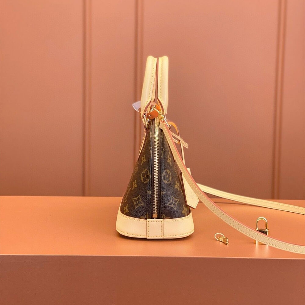 Gold Louis Vuitton ALMA BB - Image 3