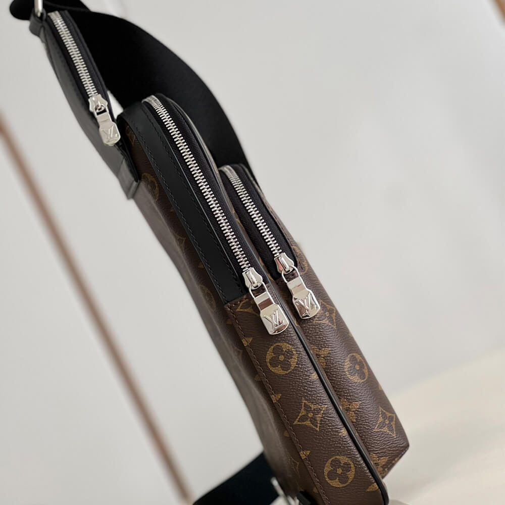 LV Avenue Slingbag NM - Image 3