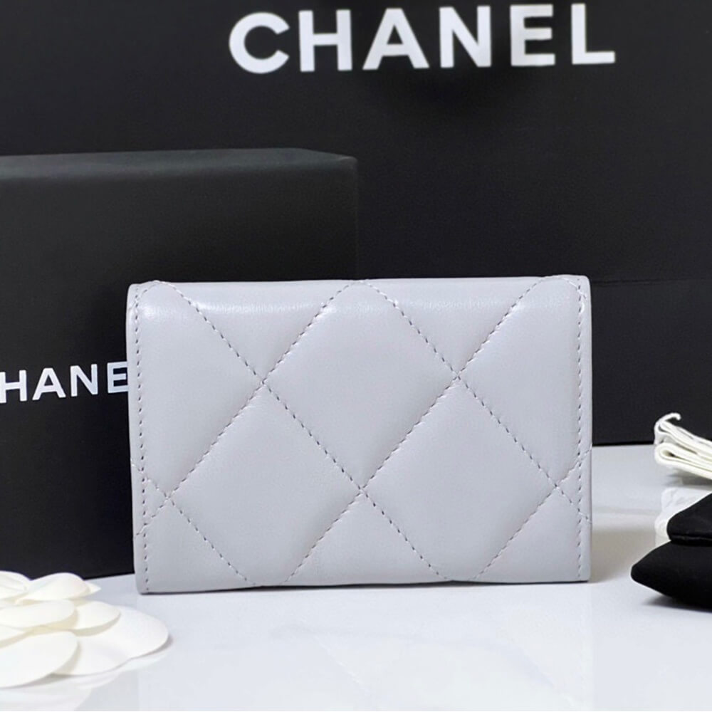Chanel 19 flap card holder - Image 3