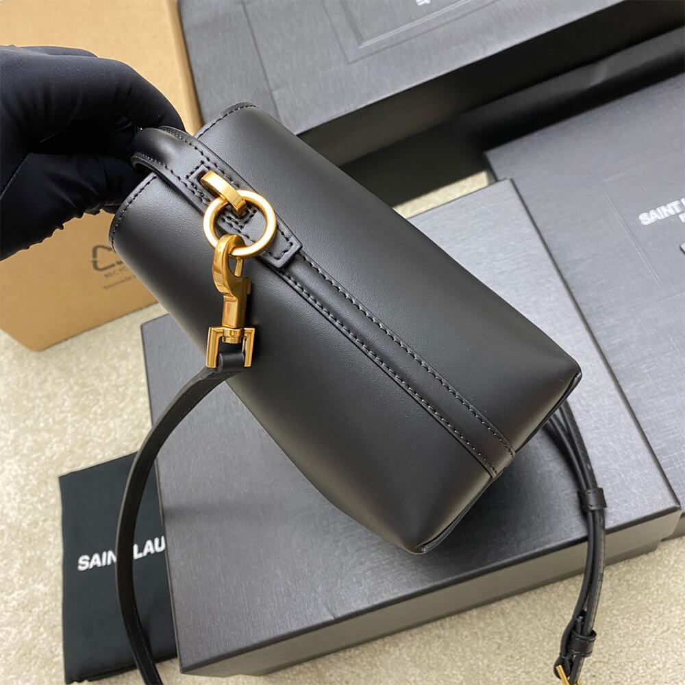 BLACK YSL LE 37 mini in shiny leather - Image 3