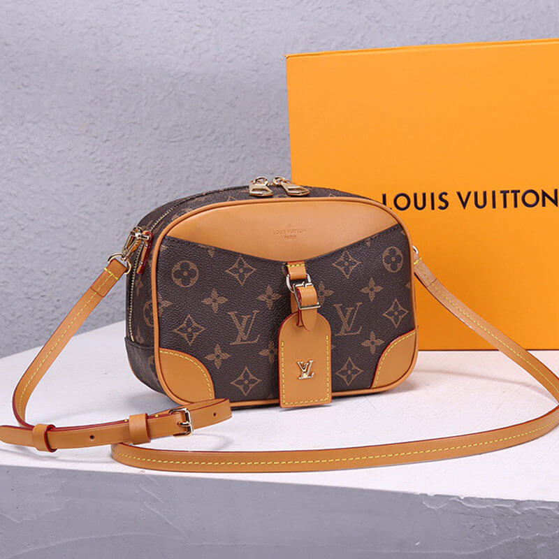 LV Deauville Mini Handbag - Image 3