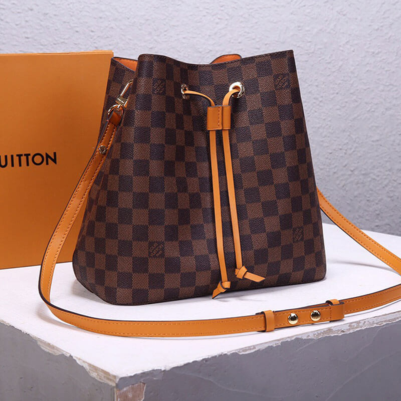 LV NeoNoe Bucket Bag - Image 3
