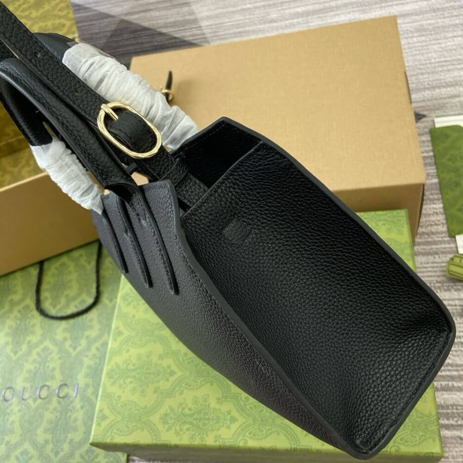 GUCCI SMALL TOTE BAG WITH HOOK CLOSURE - Image 3