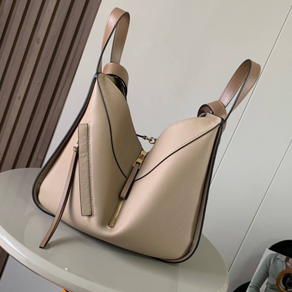 Gold Loewe Small Hammock bag in soft grained calfskin - Image 3