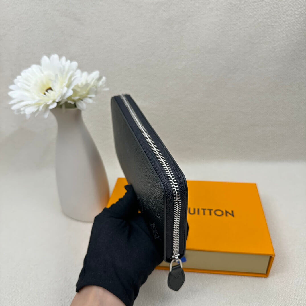 LV Zippy Wallet - Image 3