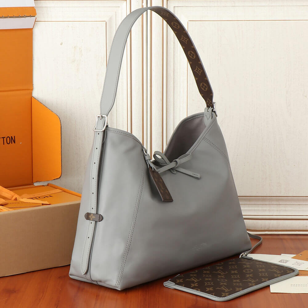LV CarryAll Vibe MM - Image 3