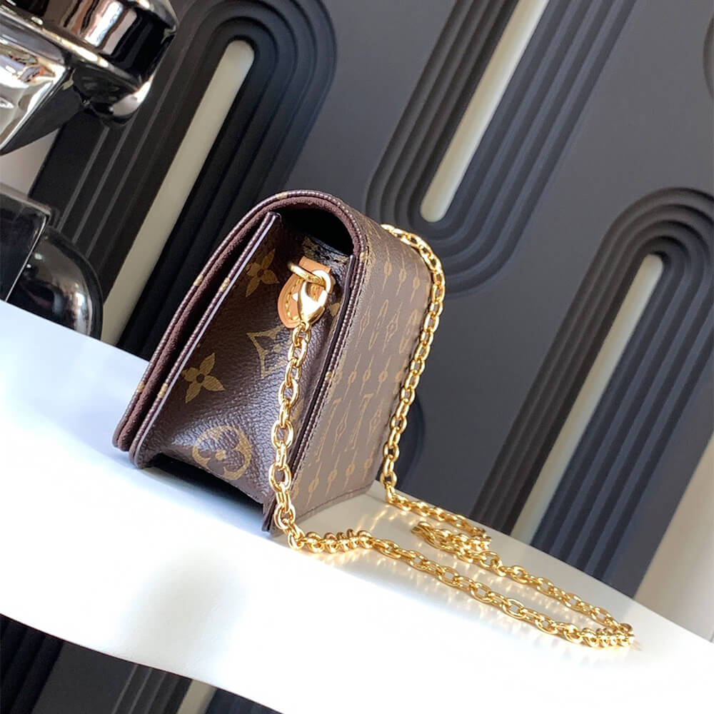 LV Wallet On Chain Lily - Image 3