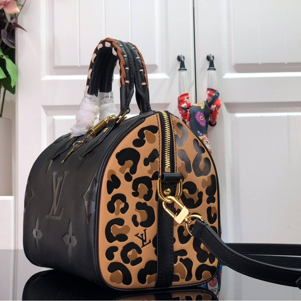 Black Louis Vuitton SPEEDY BANDOULIERE 25 - Image 3