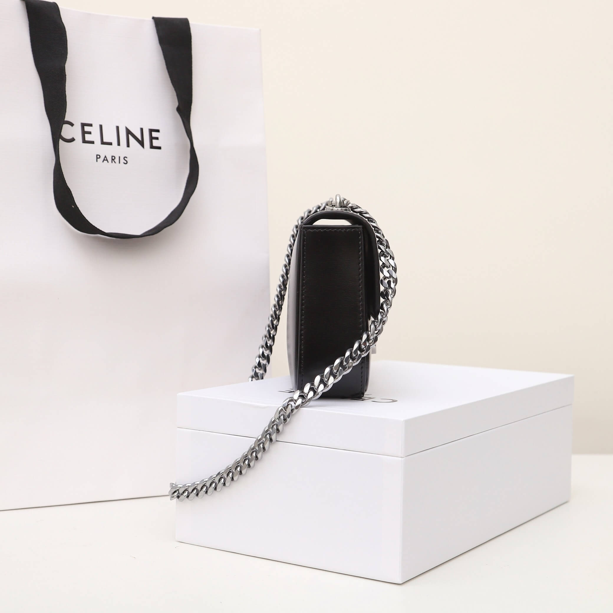 CELINE CLAUDE shiny cowhide leather chain shoulder bag - Image 3