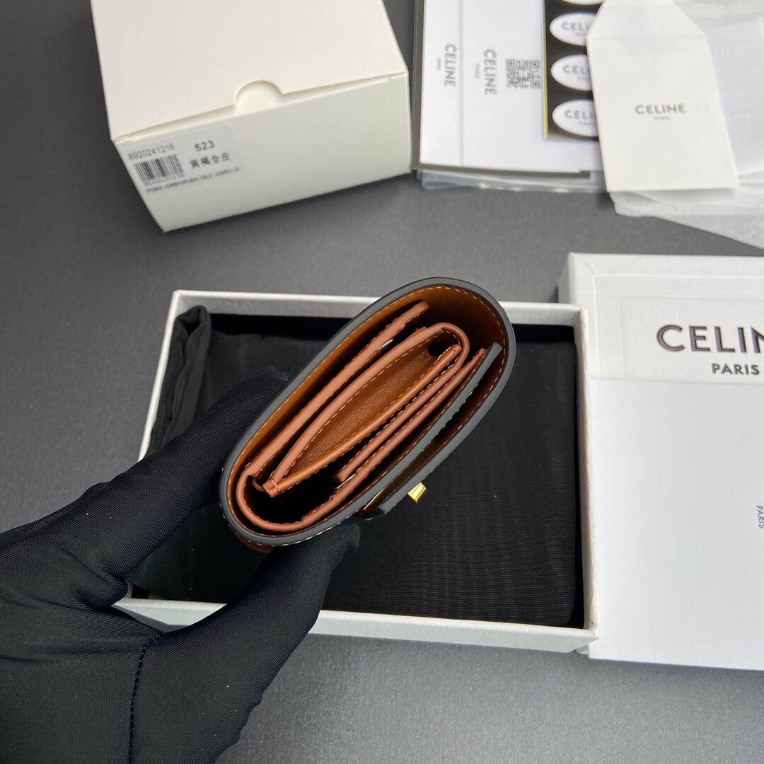 CELINE 16 Small Wallet in Shiny Calf Leather - Image 3