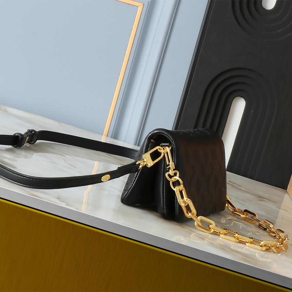 LV Pochette Coussin - Image 3