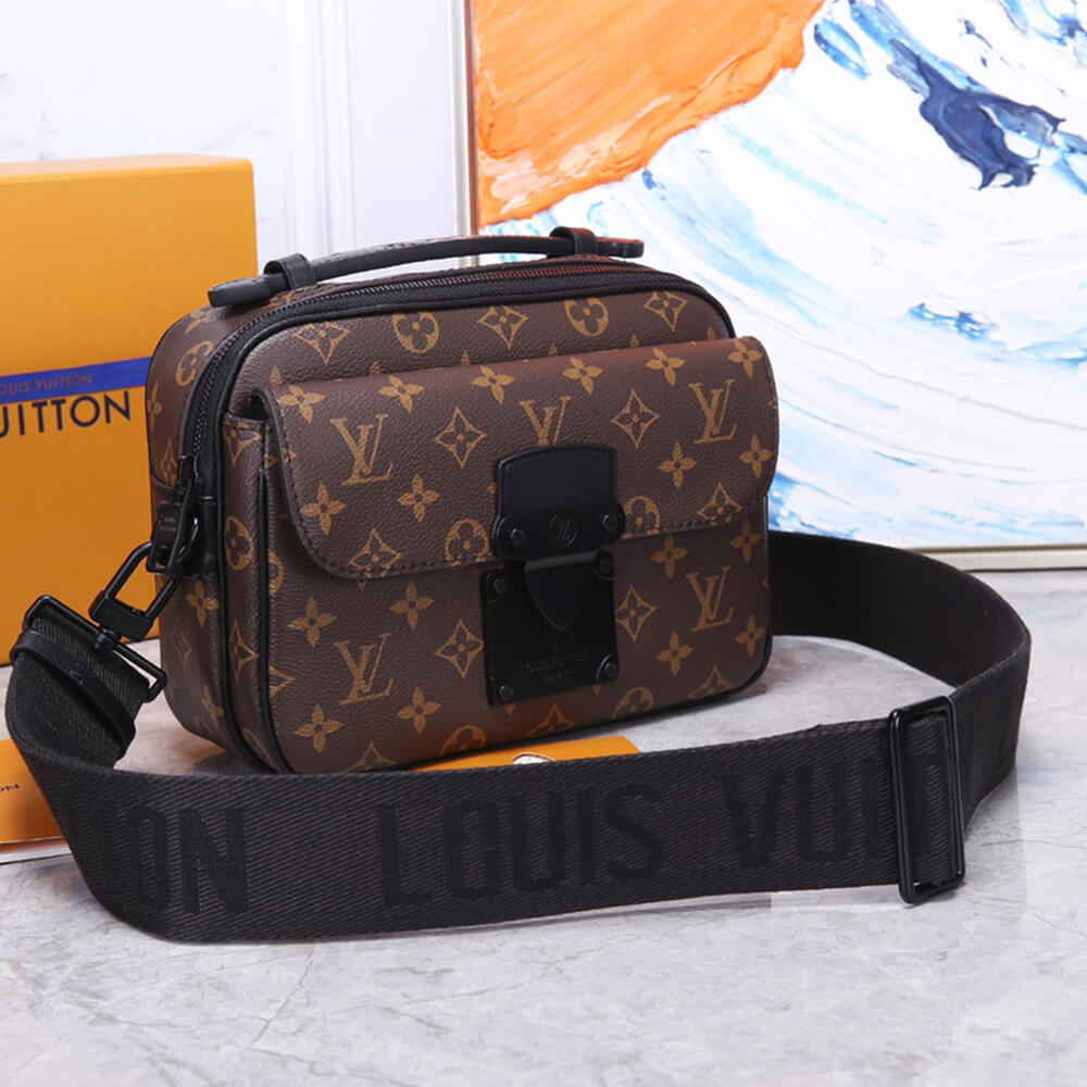 LV S LOCK MESSENGER - Image 3