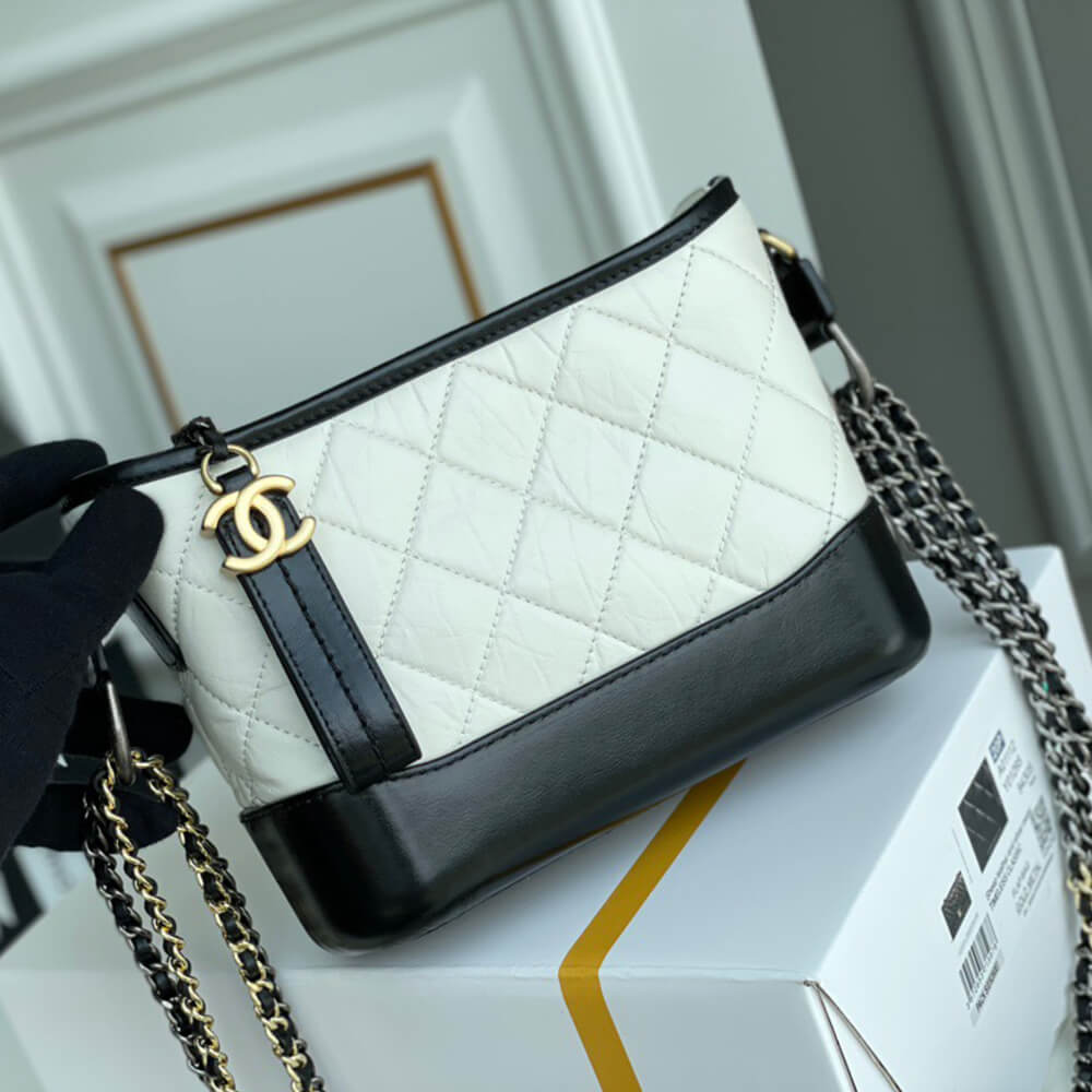 CHANEL?S GABRIELLE SMALL HOBO BAG - Image 3